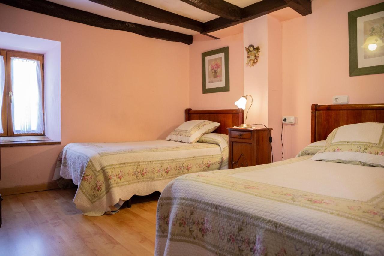 Casa Navarlaz S N Valcarlos Экстерьер фото